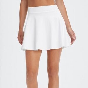 Fabletics Classic Pleated White Flounce Skort